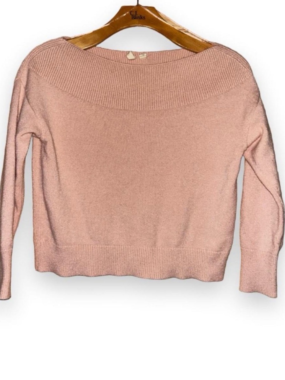 Anthropologie pink sweater in XS #anthropologie #knitwear